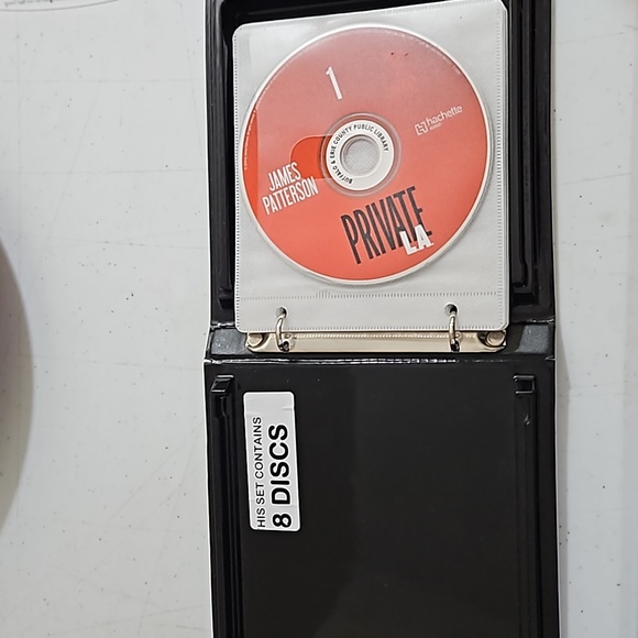 James Petterson Private LA Audiobook! - Picture 5 of 6